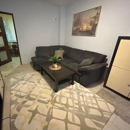 Apartment Lazur Karlovo 8 Street Free Parking Burgas Bagian luar foto